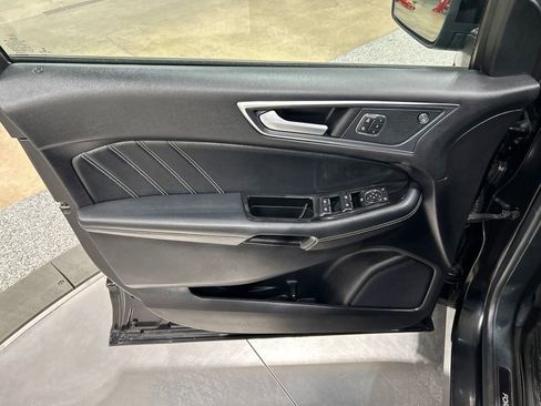 Used 2019 Ford Edge ST w/ Equipment Group 401A AWD/4WD image 14