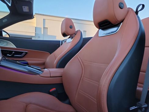 Certified 2023 Mercedes-Benz SL 63 AMG 4MATIC image 23