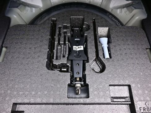 Used 2023 Honda Accord EX image 27
