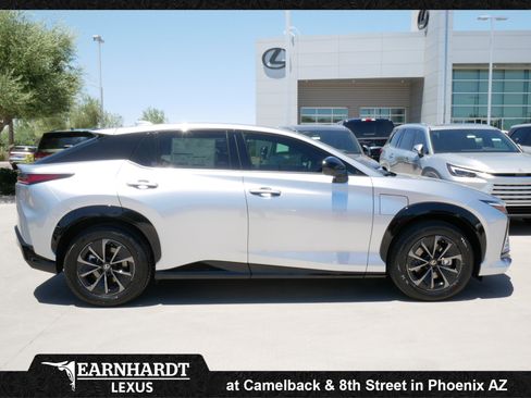 New 2026 Lexus RZ 450e AWD image 9