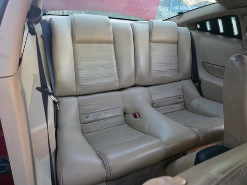 Used 2006 Ford Mustang GT Premium image 26