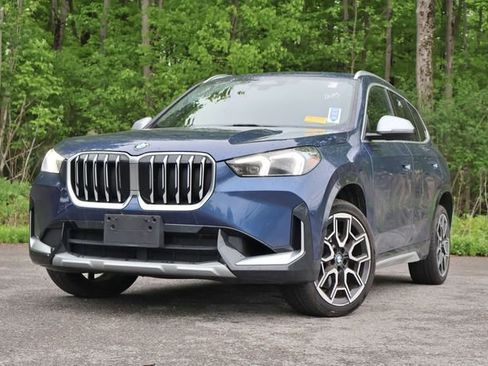 Used 2023 BMW X1 xDrive28i w/ Convenience Package AWD/4WD image 2