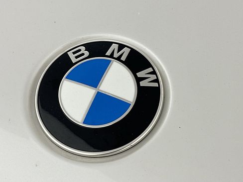 Used 2021 BMW X6 M50i AWD/4WD image 35