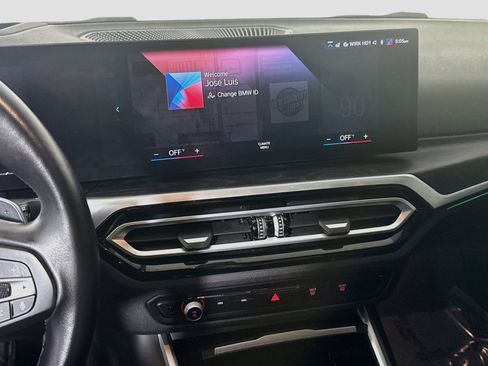 Used 2023 BMW 330i Sedan w/ Premium Package RWD image 18
