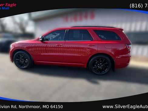 Used 2017 Dodge Durango R/T w/ Trailer Tow Group IV RWD image 2