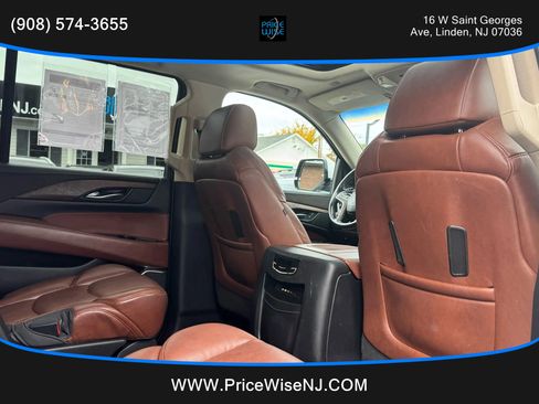 Used 2016 Cadillac Escalade ESV Premium image 24