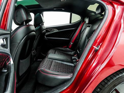 Used 2022 Genesis G70 3.3T image 41