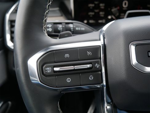 Used 2024 GMC Acadia Denali w/ Super Cruise Package image 24