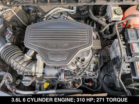 Used 2018 Cadillac XT5 Luxury w/ Driver Awareness Package image 20