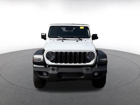 Used 2025 Jeep Wrangler Unlimited Sport AWD/4WD image 4