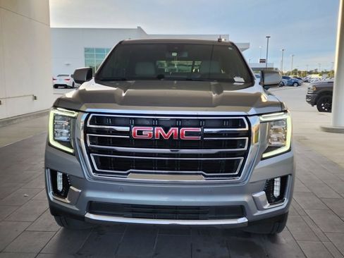 Used 2023 GMC Yukon SLT image 3