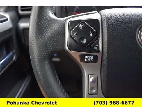 Used 2023 Toyota 4Runner SR5 AWD/4WD image 12