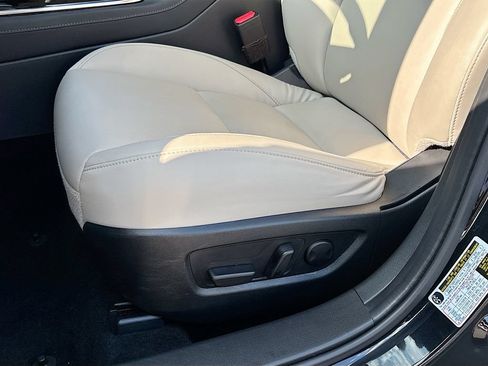 Certified 2023 MAZDA CX-30 AWD 2.5 S w/ Preferred Package image 19