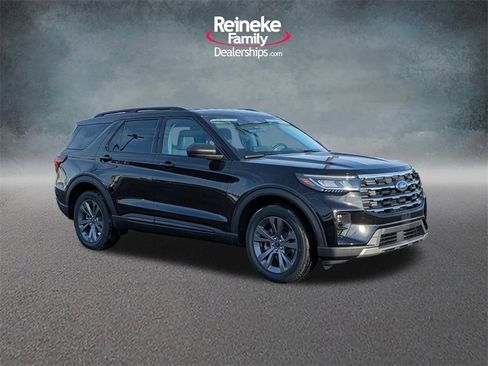 New 2026 Ford Explorer Active w/ Active Comfort Package image 3