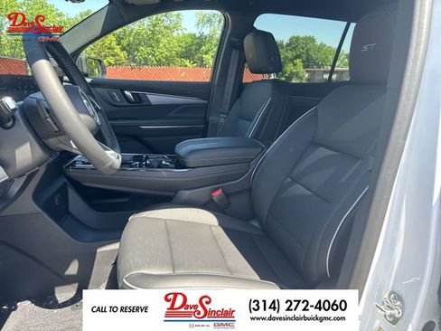 New 2026 Buick Enclave Sport Touring w/ Power Package AWD/4WD image 11