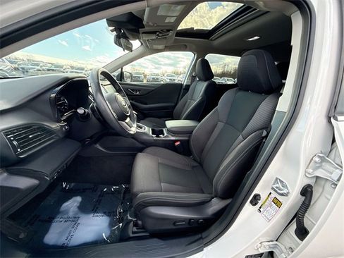 Used 2023 Subaru Outback Premium image 16