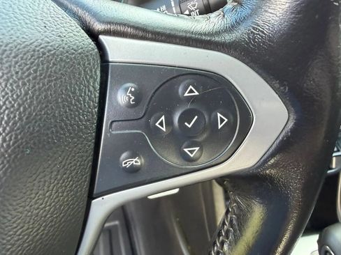 Used 2022 Chevrolet Colorado LT w/ Fleet Safety Package RWD image 18