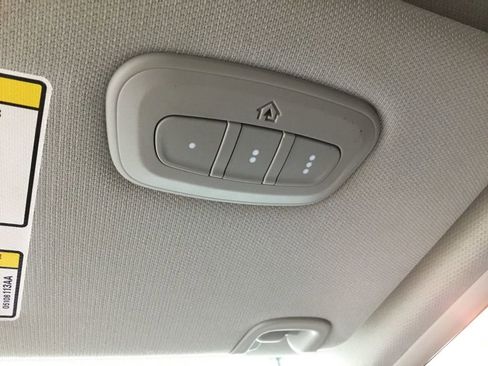 Used 2019 Jeep Cherokee Trailhawk image 29