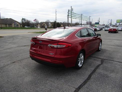 Used 2020 Ford Fusion Energi Titanium image 7