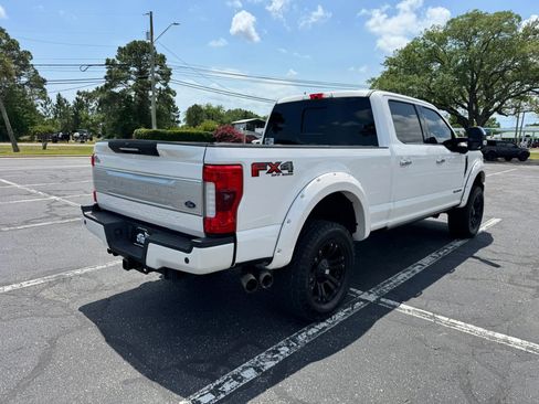 Used 2017 Ford F250 Platinum w/ Platinum Ultimate Package AWD/4WD image 6