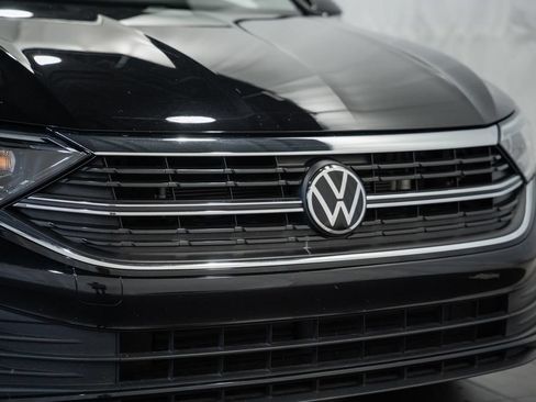 Used 2024 Volkswagen Jetta SEL FWD image 10