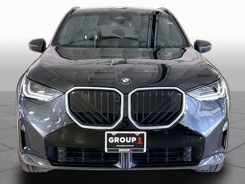 Used 2025 BMW X3 xDrive30i AWD/4WD image 3