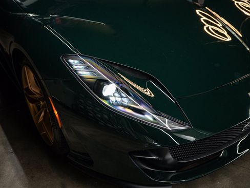 Used 2022 Ferrari 812 GTS RWD image 14