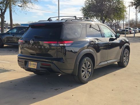 New 2026 Nissan Pathfinder SV image 3