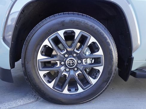 Certified 2024 Toyota Sequoia Limited image 32