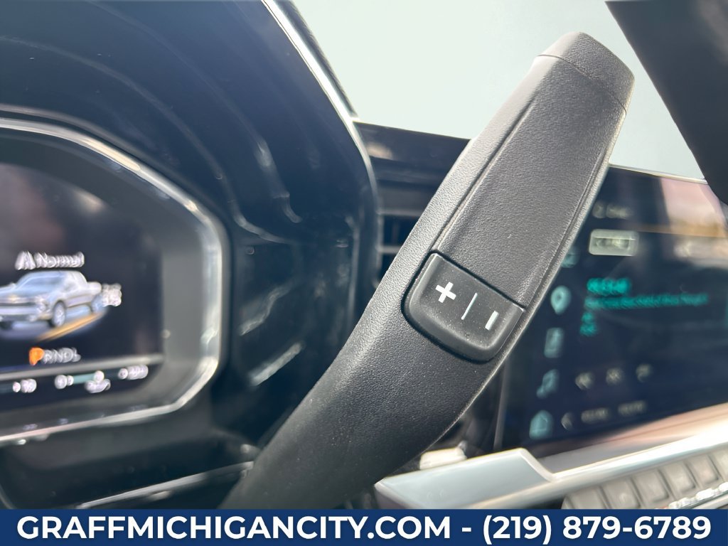 Used 2025 Chevrolet Silverado 1500 LT AWD/4WD image 17
