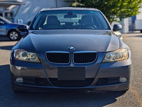 Used 2006 BMW 325i Sedan RWD image 2