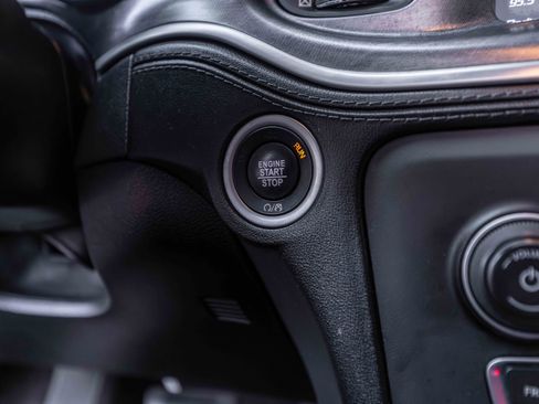 Used 2019 Dodge Charger Scat Pack w/ Daytona Edition Group image 12