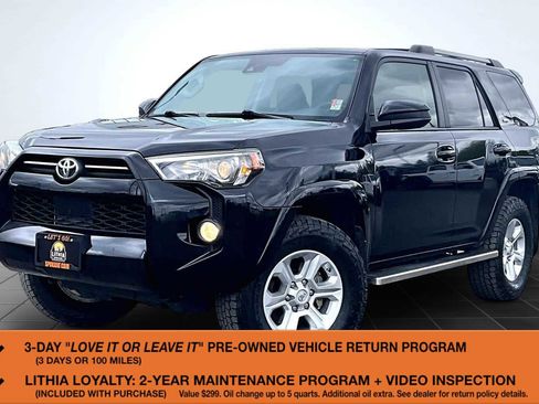 Used 2020 Toyota 4Runner SR5 AWD/4WD image 1