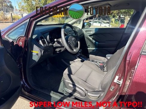 Used 2018 Kia Forte LX FWD image 7