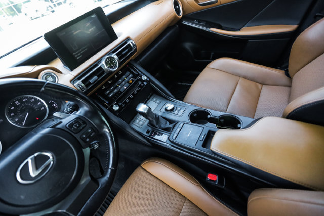 Used 2022 Lexus IS 300 AWD w/ Premium Package image 36