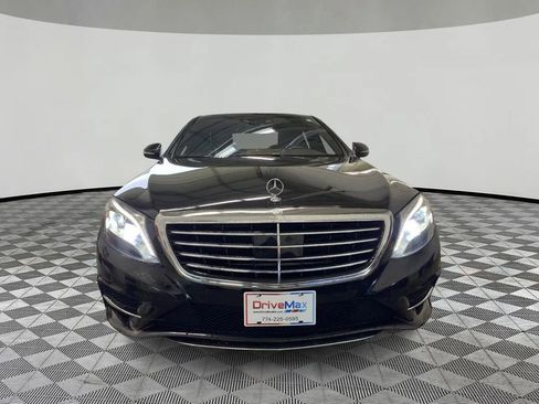 Used 2016 Mercedes-Benz S 550 4MATIC Sedan image 2
