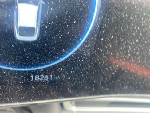 Used 2023 Hyundai Elantra SEL w/ Convenience Package FWD image 3