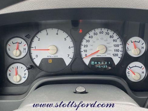 Used 2008 Dodge Ram 1500 Truck SLT image 23