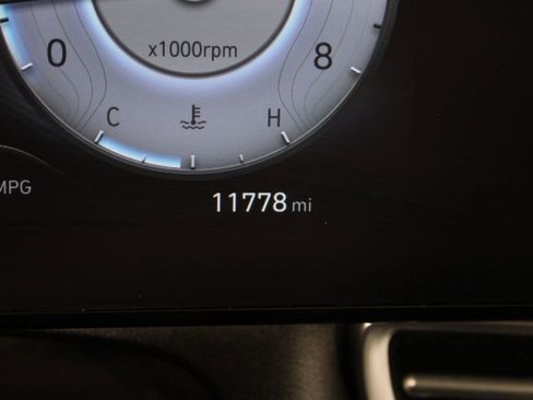 Certified 2024 Hyundai Elantra SEL FWD image 28