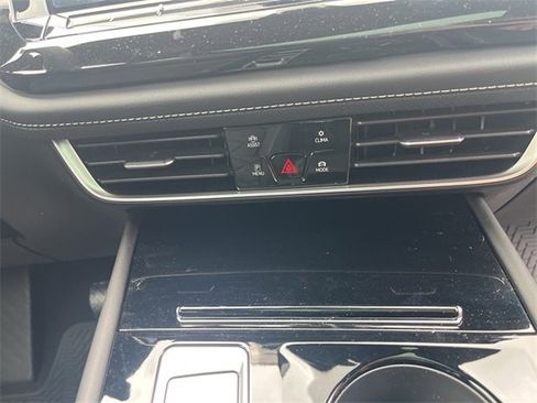 New 2025 Volkswagen Atlas Cross Sport SE image 23