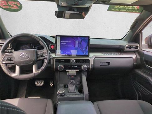 Certified 2025 Toyota Tacoma TRD Sport AWD/4WD image 16