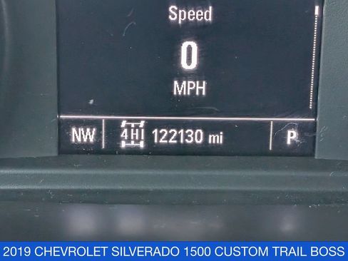 Used 2019 Chevrolet Silverado 1500 Custom Trail Boss w/ Custom Convenience Package AWD/4WD image 20