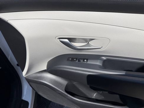 Used 2025 Hyundai Tucson SEL AWD/4WD image 50