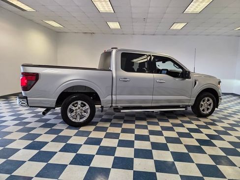 Used 2024 Ford F150 XLT w/ Mobile Office Package RWD image 8
