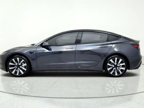 Used 2025 Tesla Model 3 Long Range RWD image 5