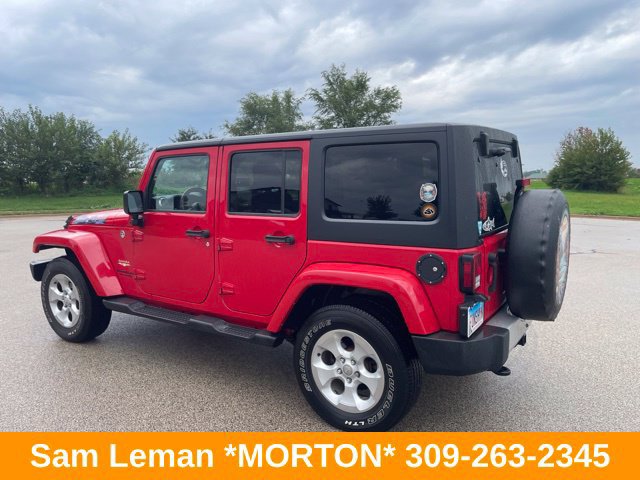 Used 2014 Jeep Wrangler Unlimited Sahara w/ Dual Top Group AWD/4WD image 4