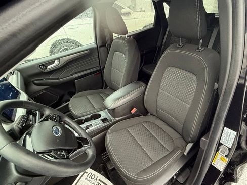 Used 2023 Ford Escape Active w/ Tech Pack #2 image 16