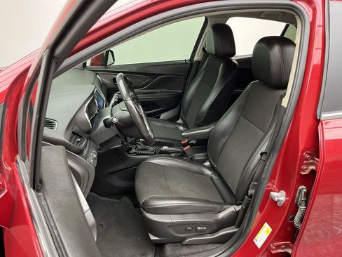 Used 2020 Buick Encore Sport Touring w/ Safety Package AWD/4WD image 7