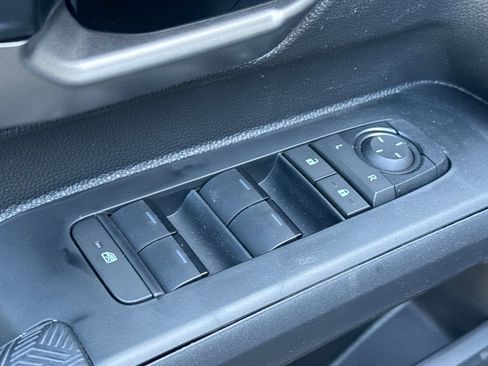 New 2026 Toyota Tacoma TRD Off-Road AWD/4WD image 12