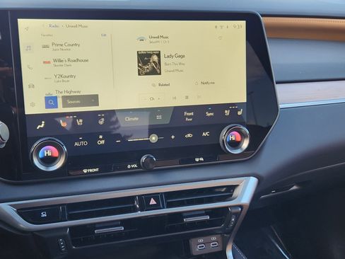 Used 2025 Lexus RX 350h image 10